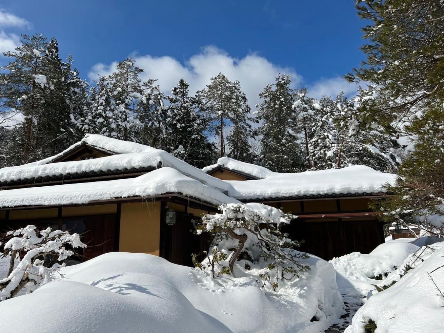 旅館 松柏園 高山市 エクステリア 写真